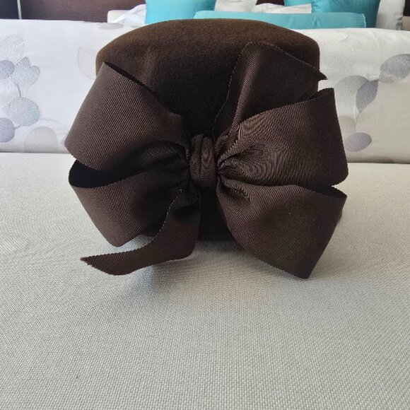 Brown Winter Hat With Brown Bow on Back - Picture 2 of 4